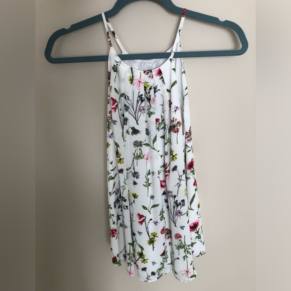 RW&Co Floral and White Halter Cami (NWT) - Picture 3 of 5